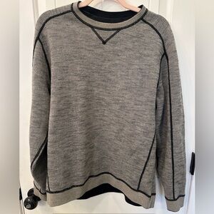 Tommy Bahama reversible crewneck size medium Men's medium no size tag see pics